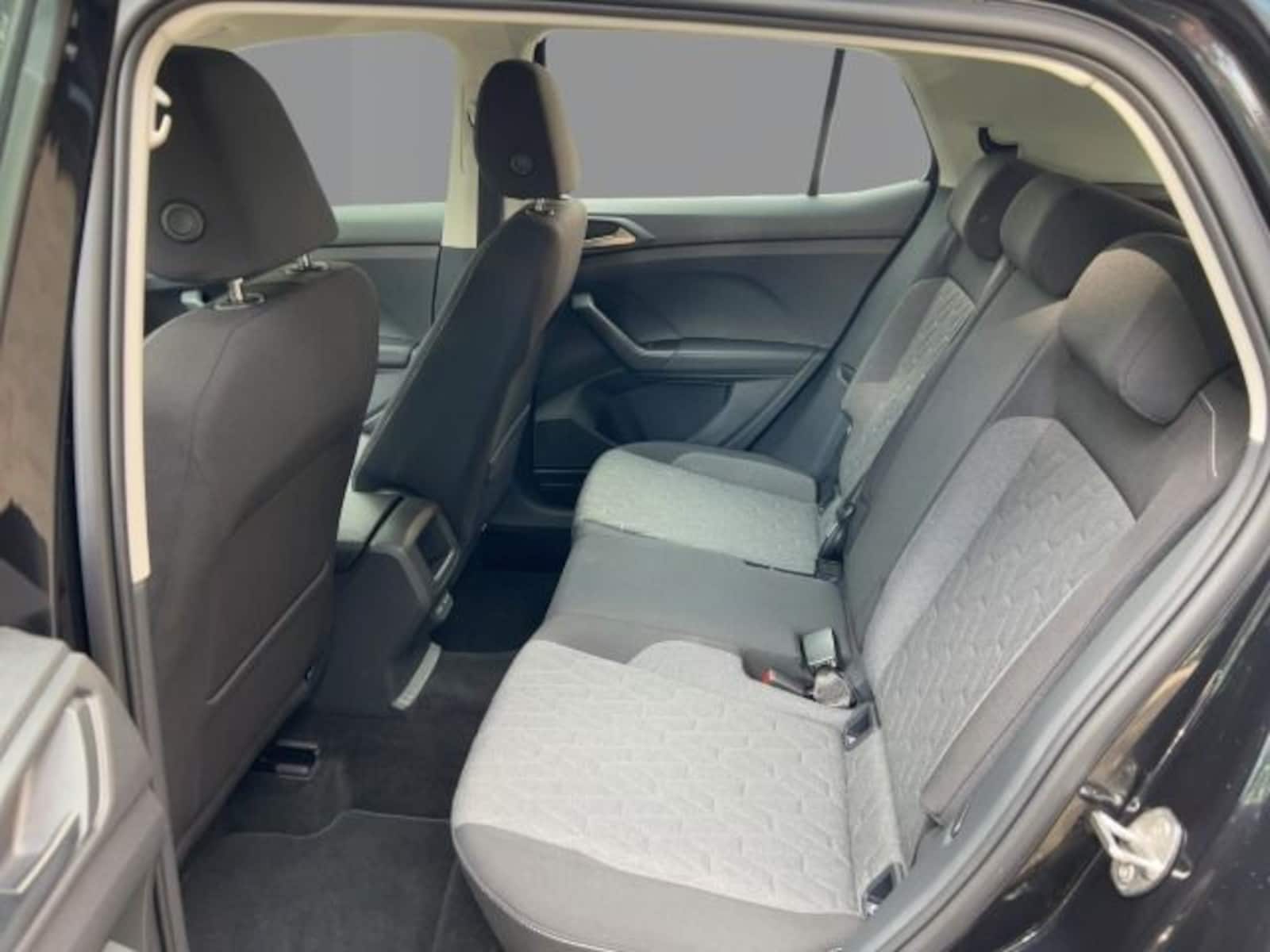 Volkswagen T-Cross – Bild 9