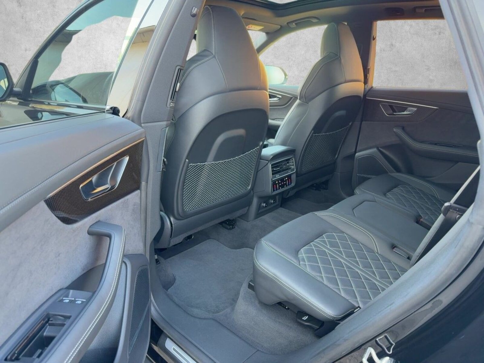 Audi SQ8 – Bild 18