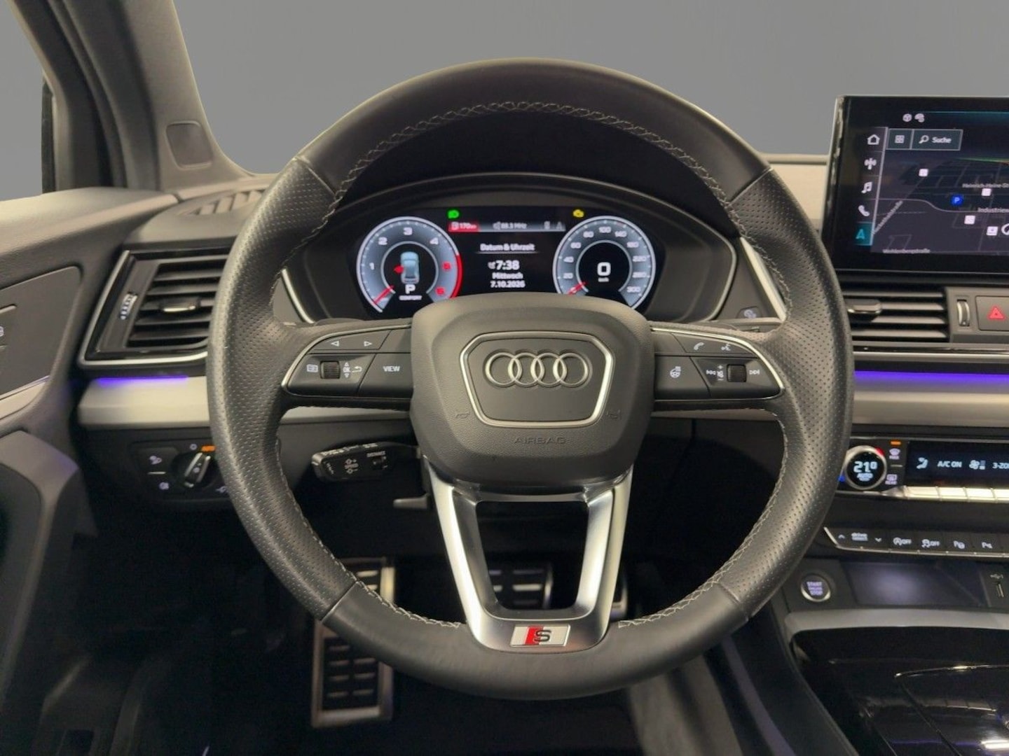Bild über Audi Q5 Sportback 40 TDI quattro S tronic - für weitere Informationen kontaktieren Sie den Audi Partner