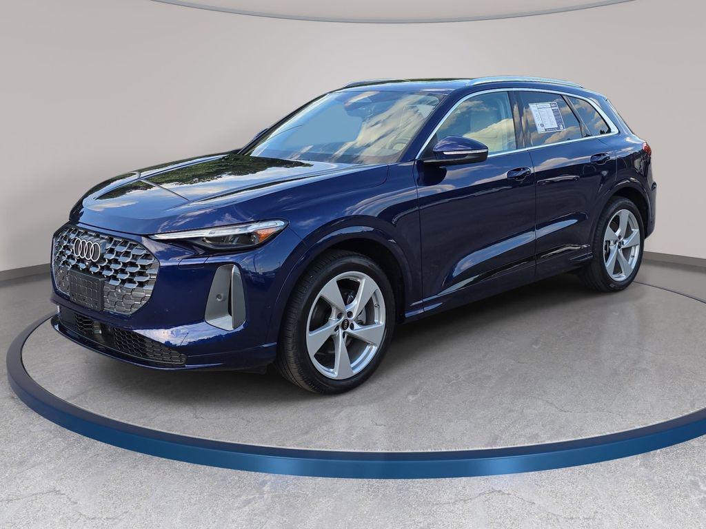 2025 Audi Q5 40 Prestige's photo