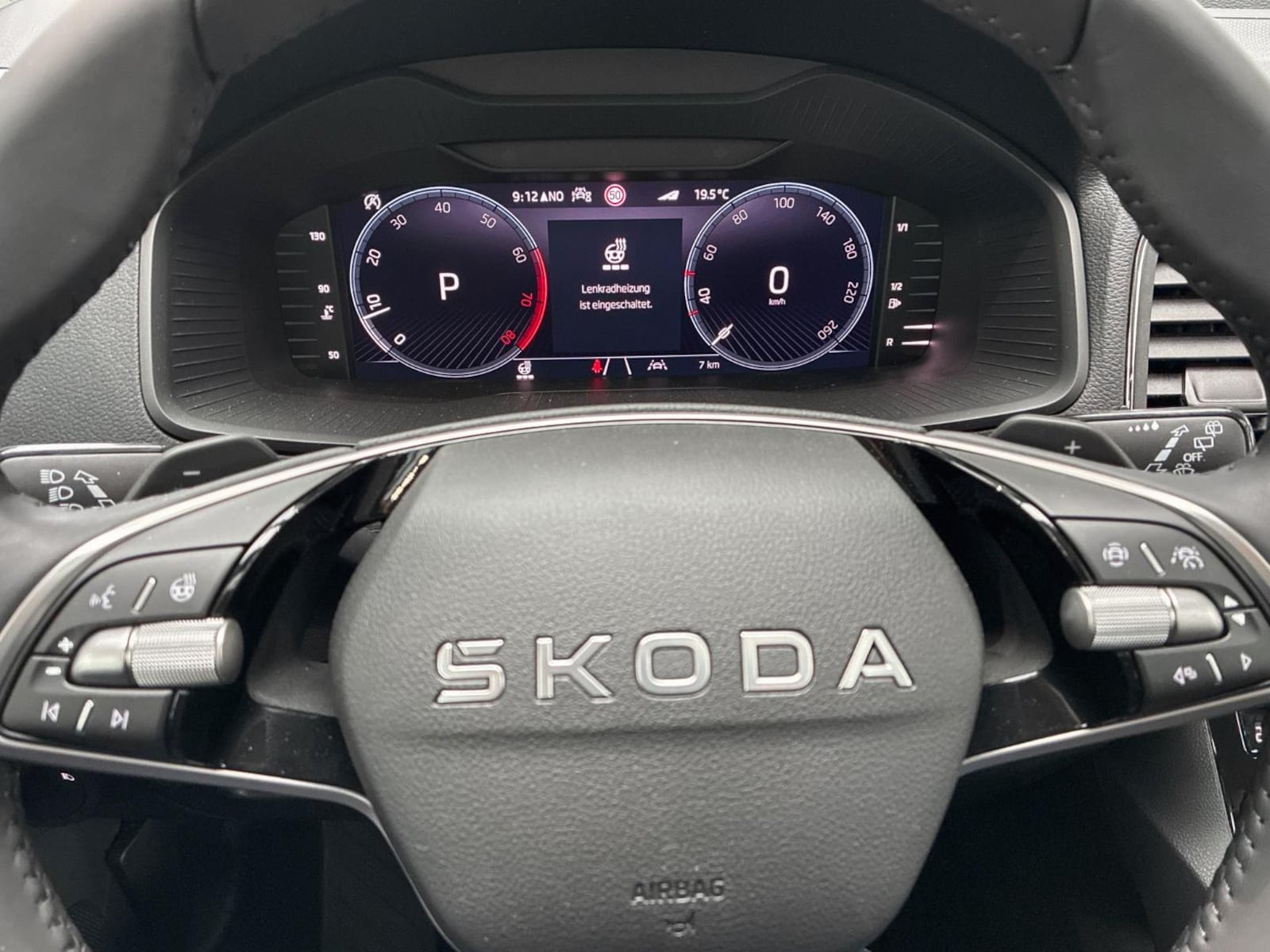 Škoda Karoq – Bild 11