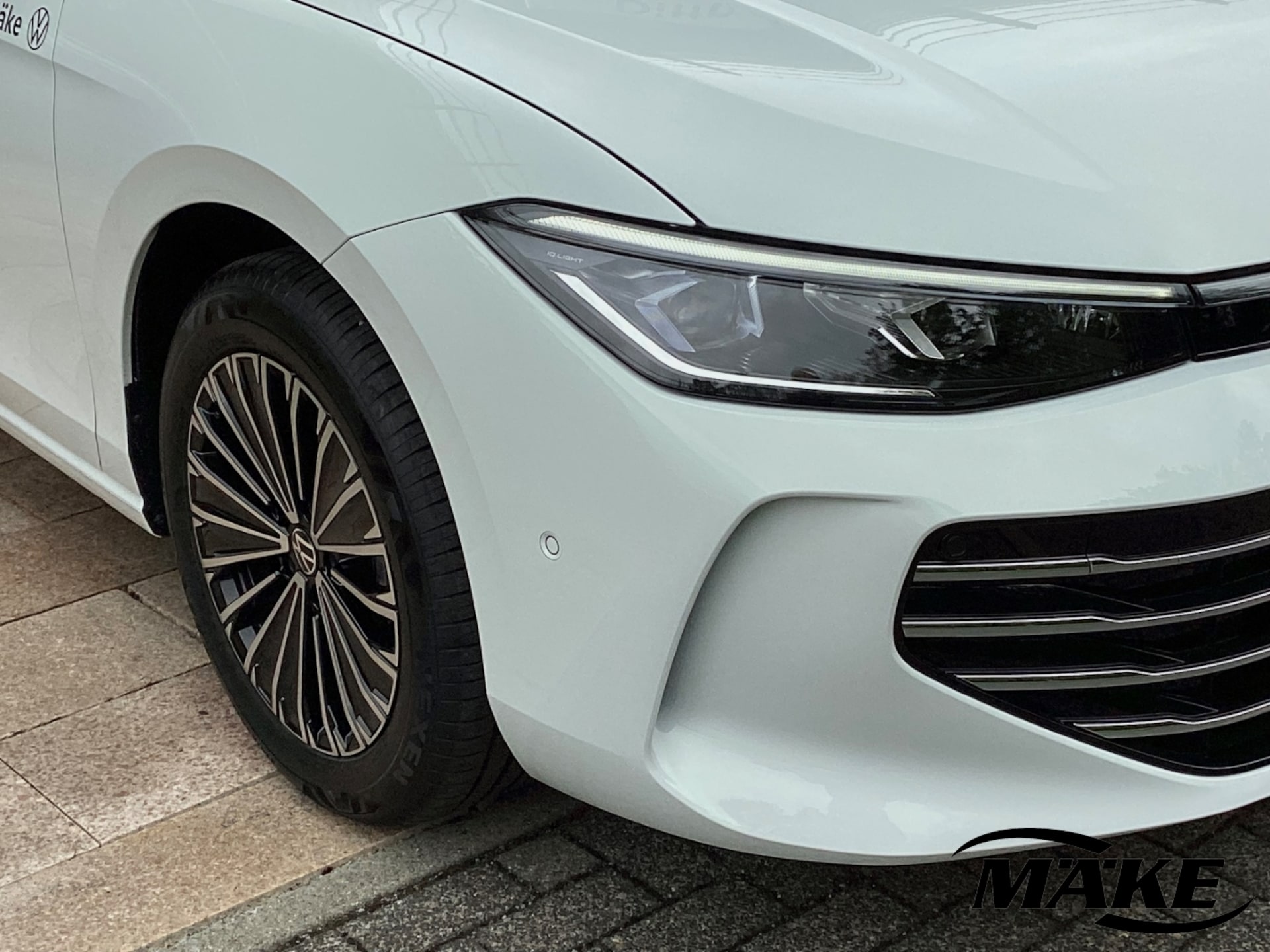 Volkswagen Passat Elegance