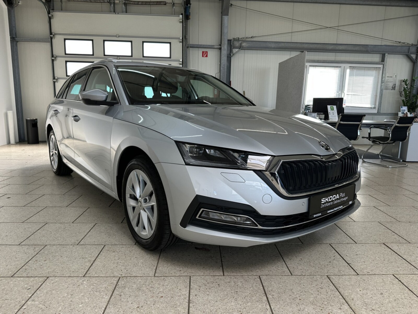 Škoda Octavia Combi – Bild 8