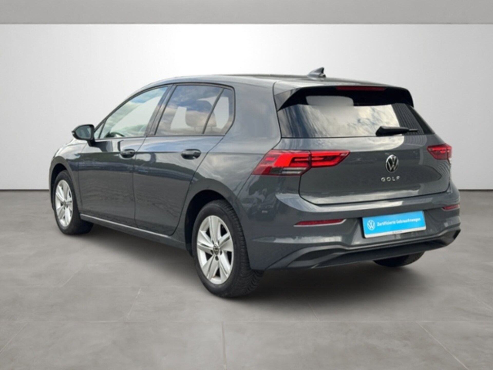 Volkswagen Golf Life