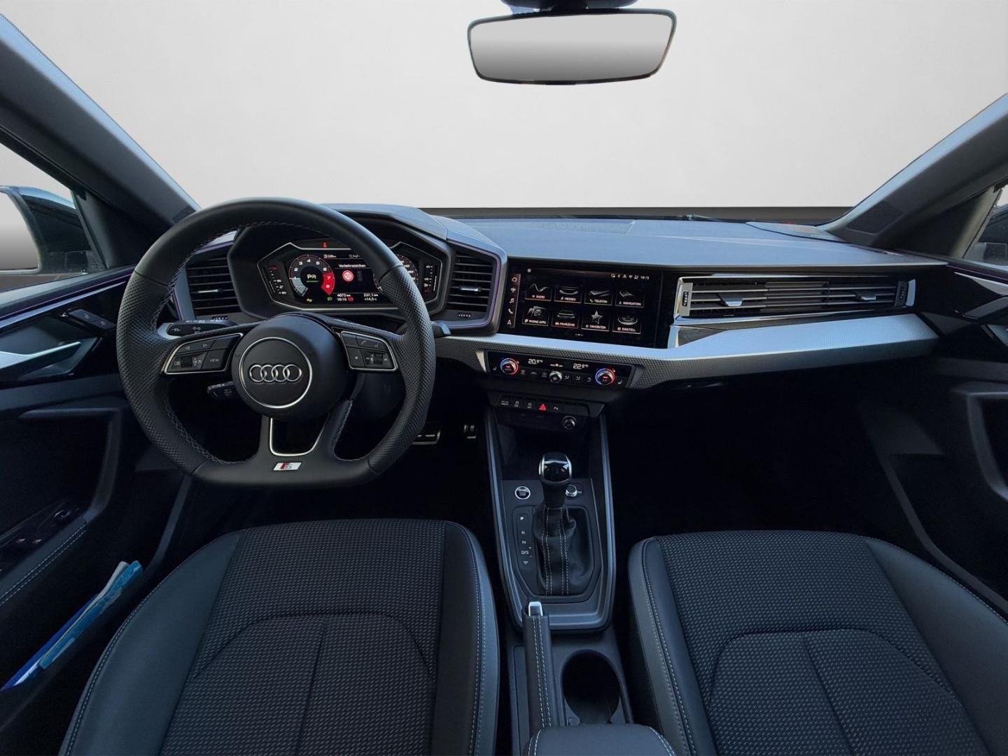 Bild über Audi A1 Sportback S line 30 TFSI S tronic - für weitere Informationen kontaktieren Sie den Audi Partner