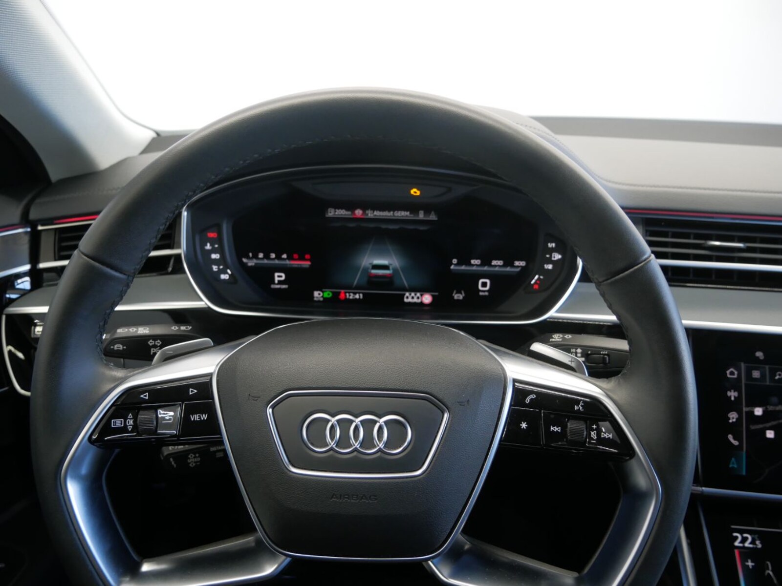 Audi A8 – Bild 15