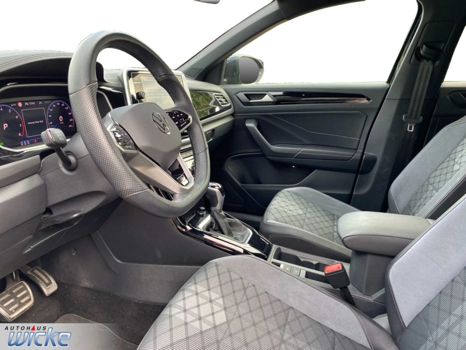 Volkswagen T-Roc – Bild 10