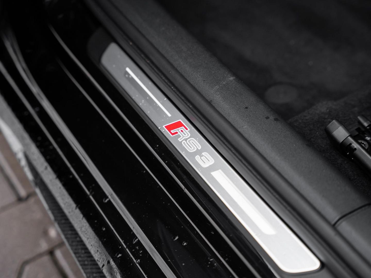 Image about Audi RS 3 Sportback TFSI quattro S tronic