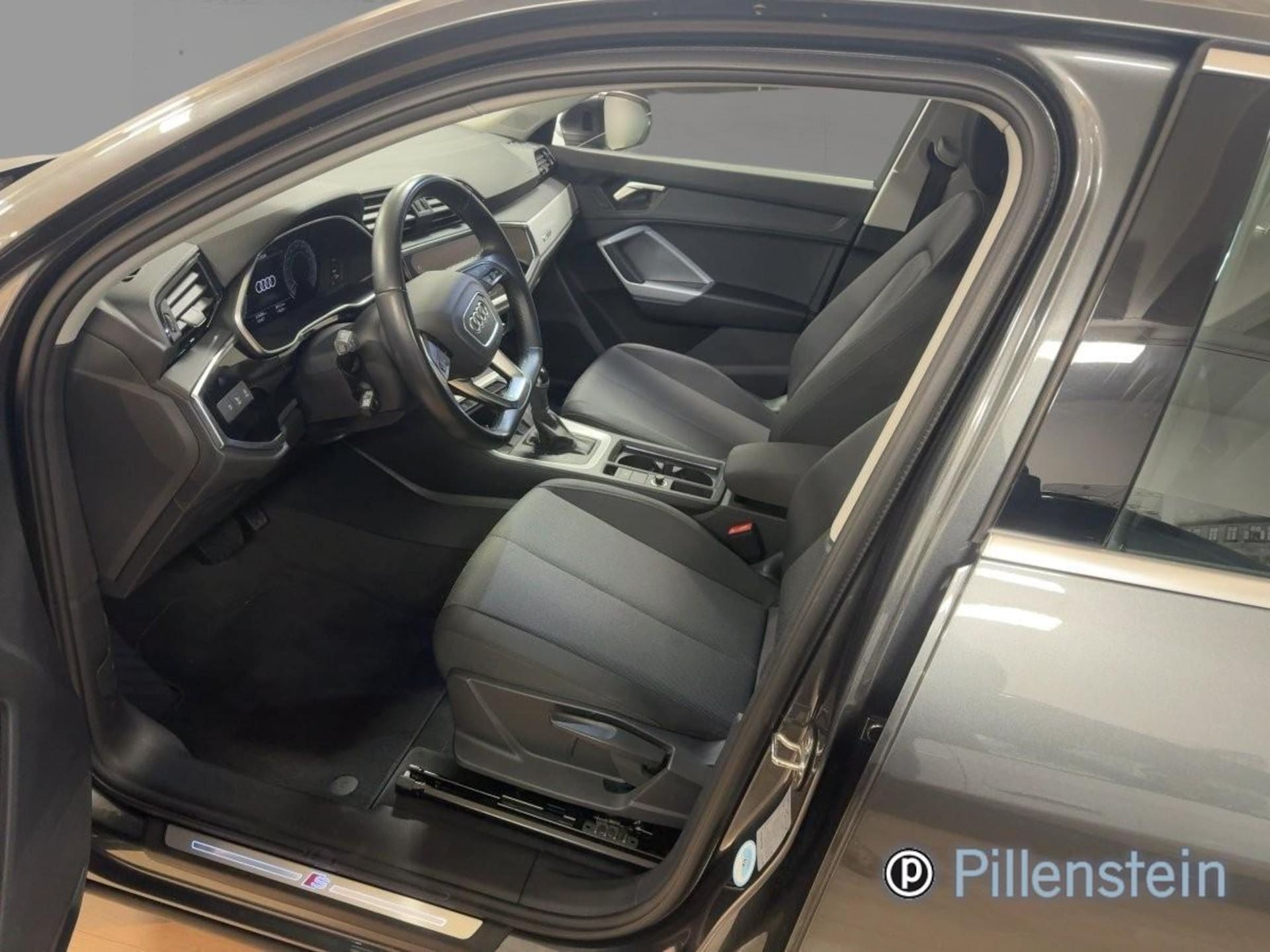 Audi Q3 Sportback S line