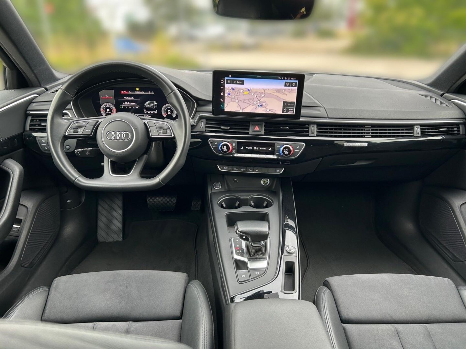 Audi A4 Avant Advanced