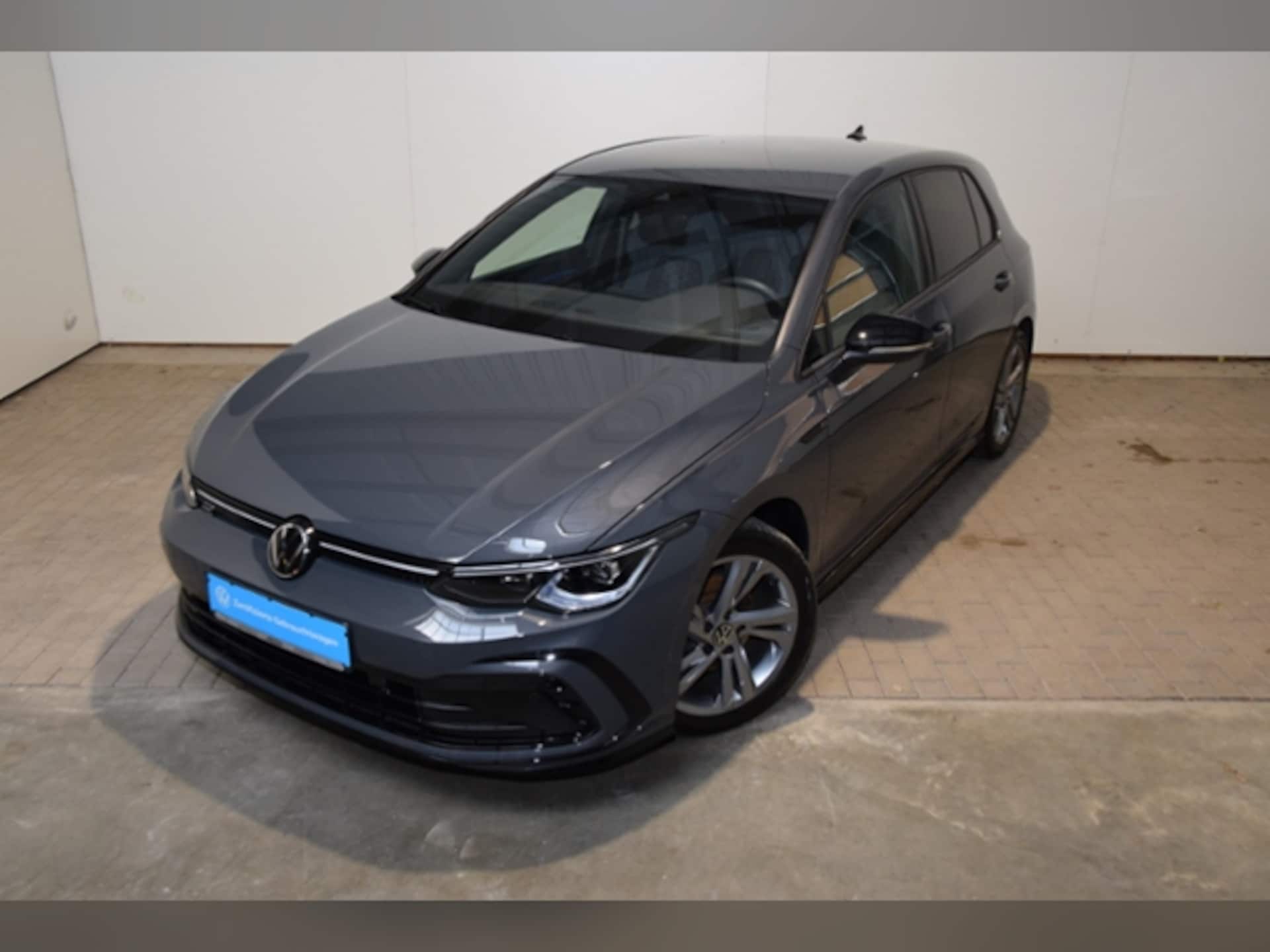 Volkswagen Golf R-Line