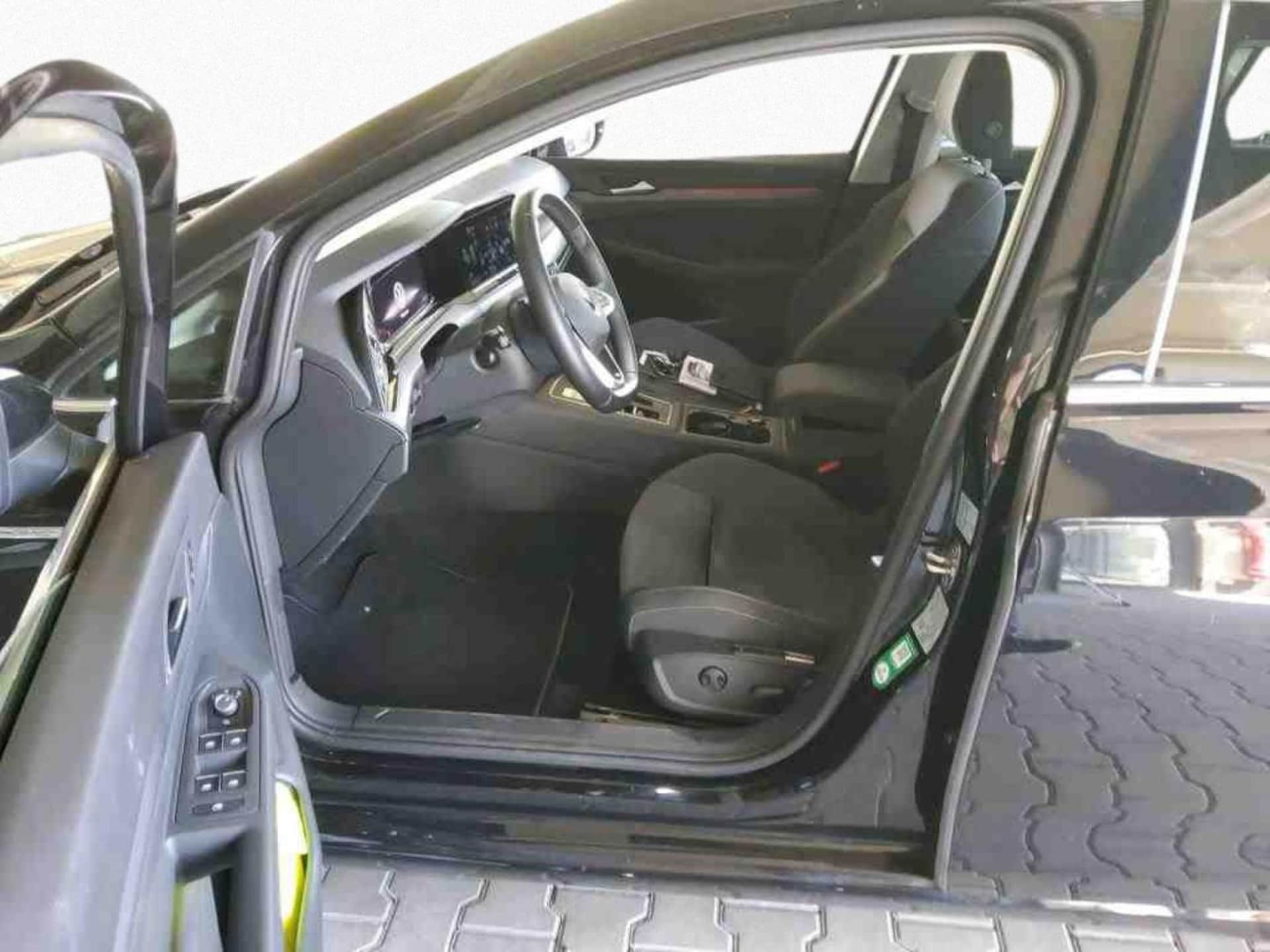 Volkswagen Golf Style