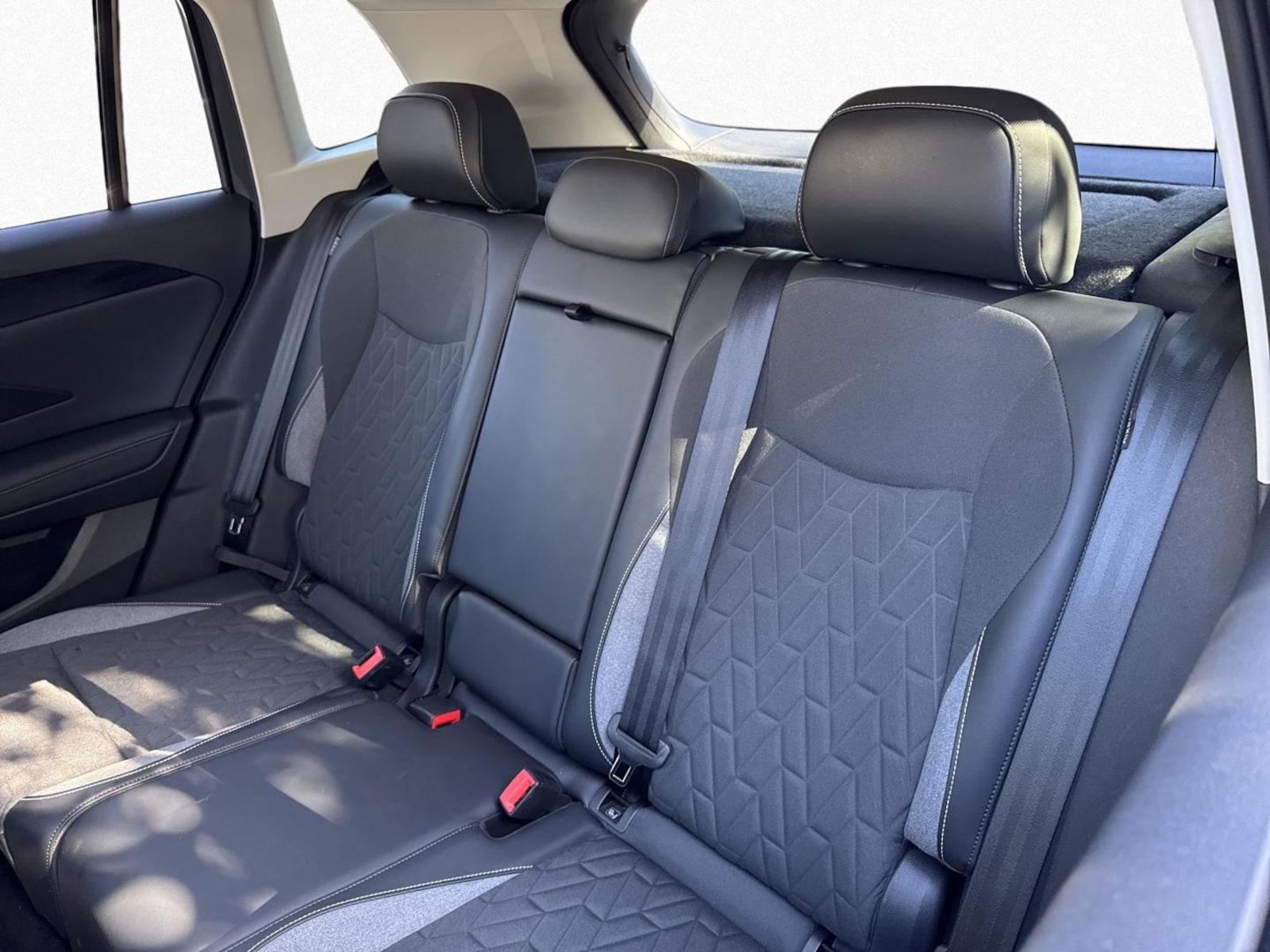Volkswagen Tiguan – Bild 12