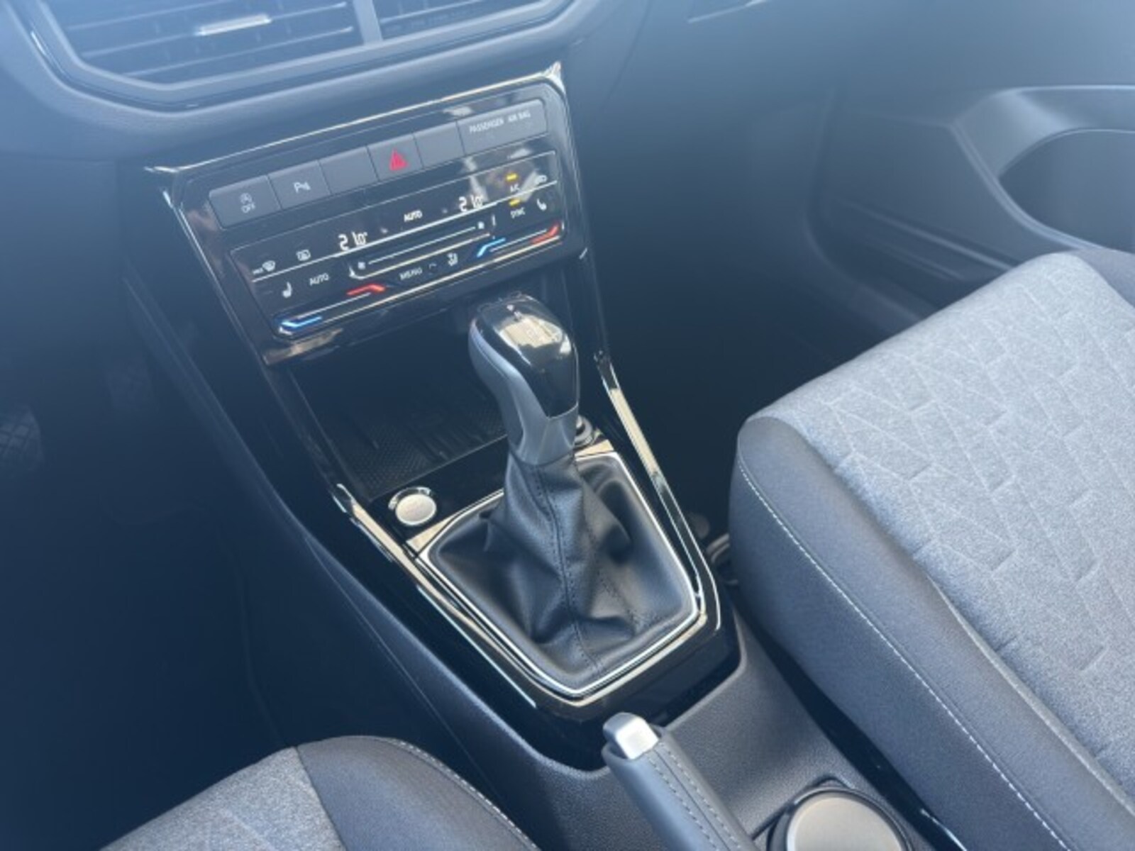 Volkswagen T-Cross – Bild 10