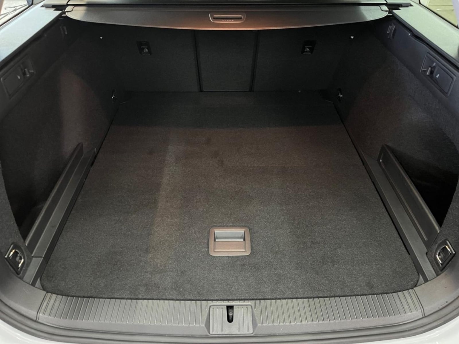 Volkswagen Passat Variant – Bild 13