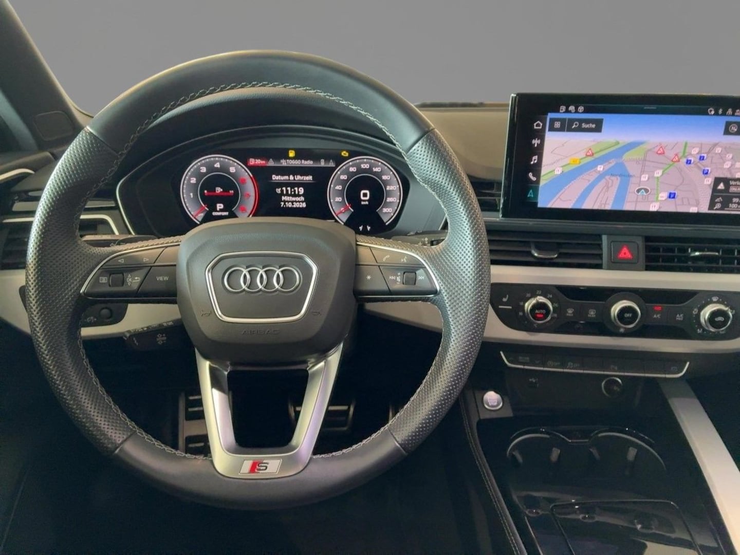 Bild über Audi A4 Avant S line 40 TFSI S tronic - für weitere Informationen kontaktieren Sie den Audi Partner