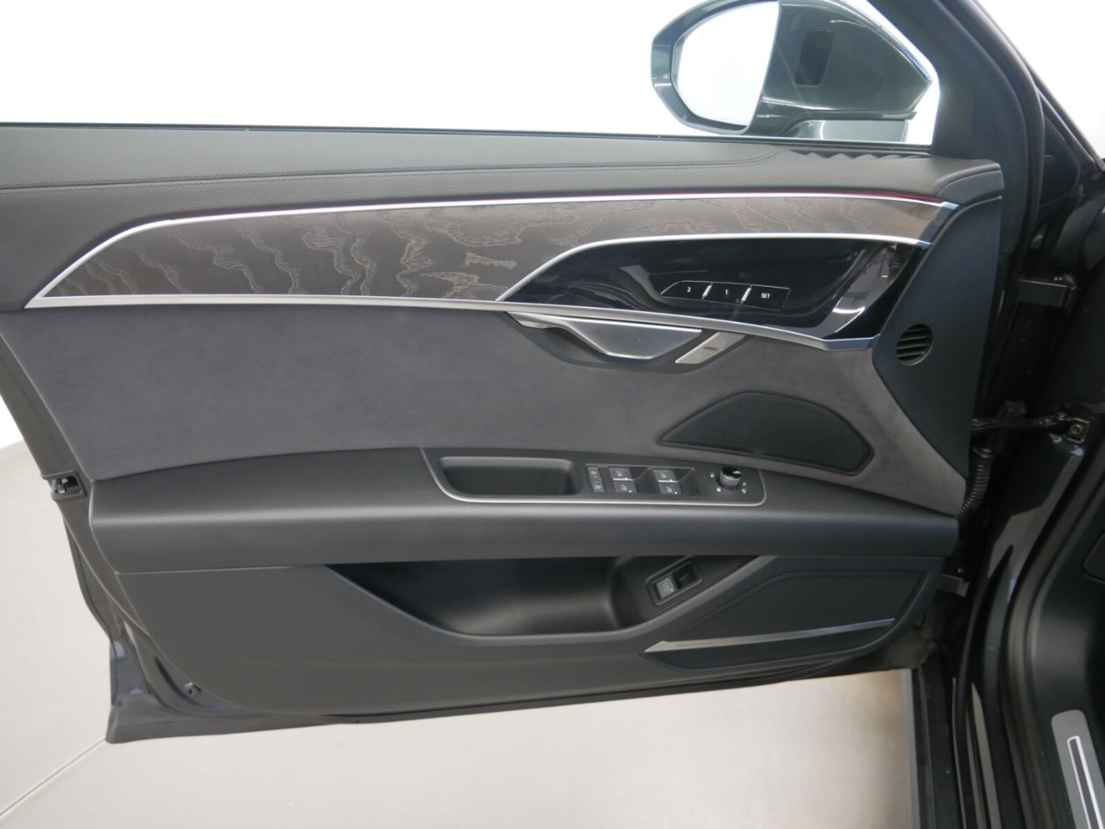 Audi A8 – Bild 19