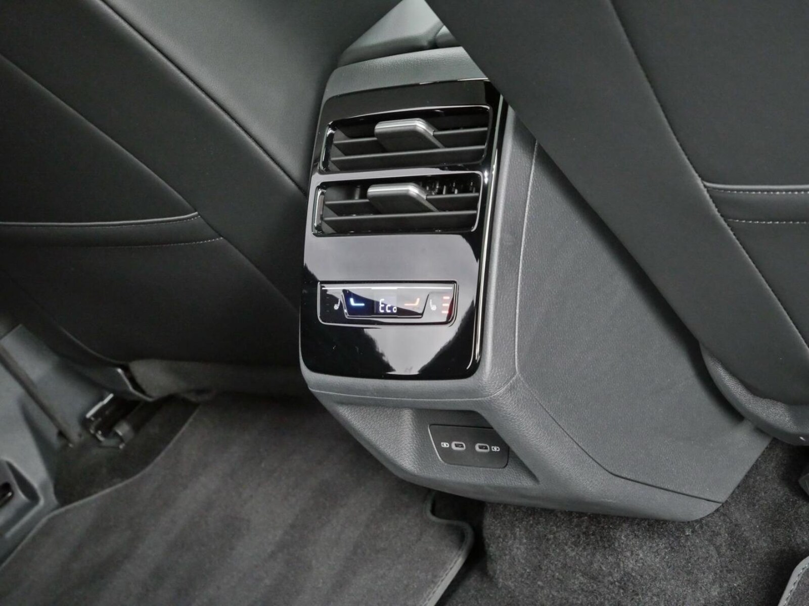 Volkswagen ID.7 Tourer – Bild 17