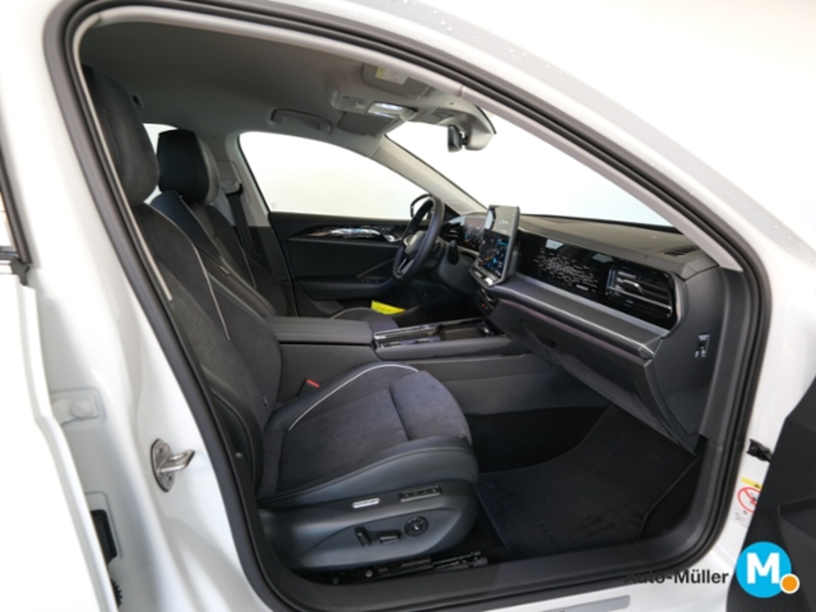 Volkswagen Passat – Bild 12