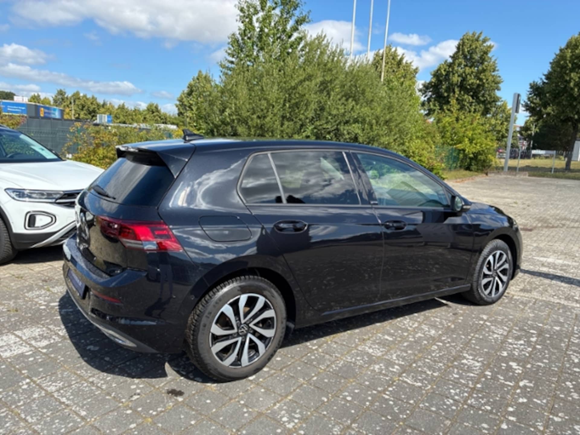 Volkswagen Golf Active