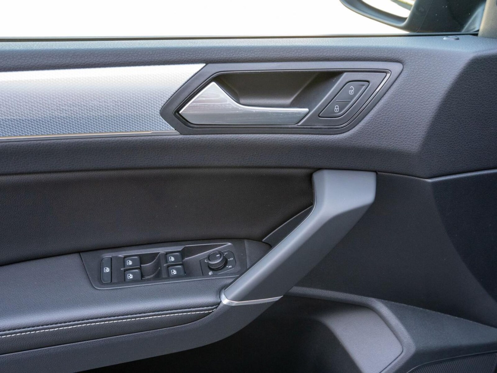 Volkswagen Touran – Bild 11