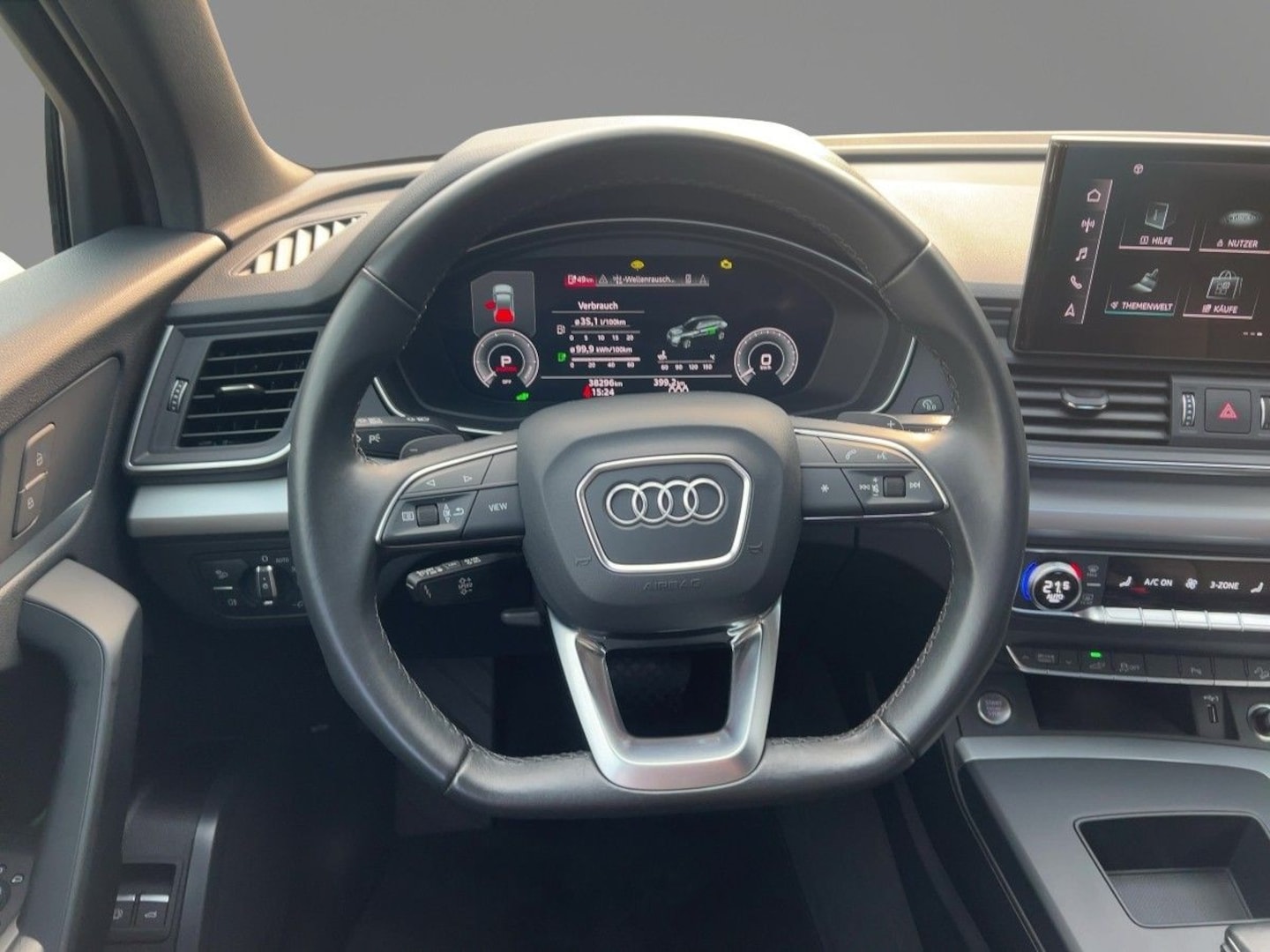 Bild über Audi Q5 TFSI e 50 TFSI e quattro S tronic - für weitere Informationen kontaktieren Sie den Audi Partner