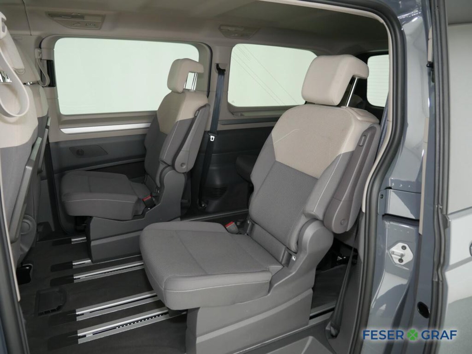 Volkswagen Multivan Langversion – Bild 9