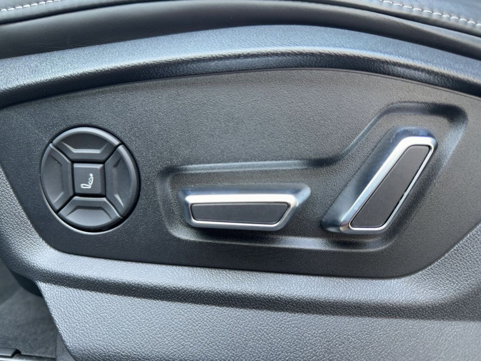 Audi SQ8 – Bild 24