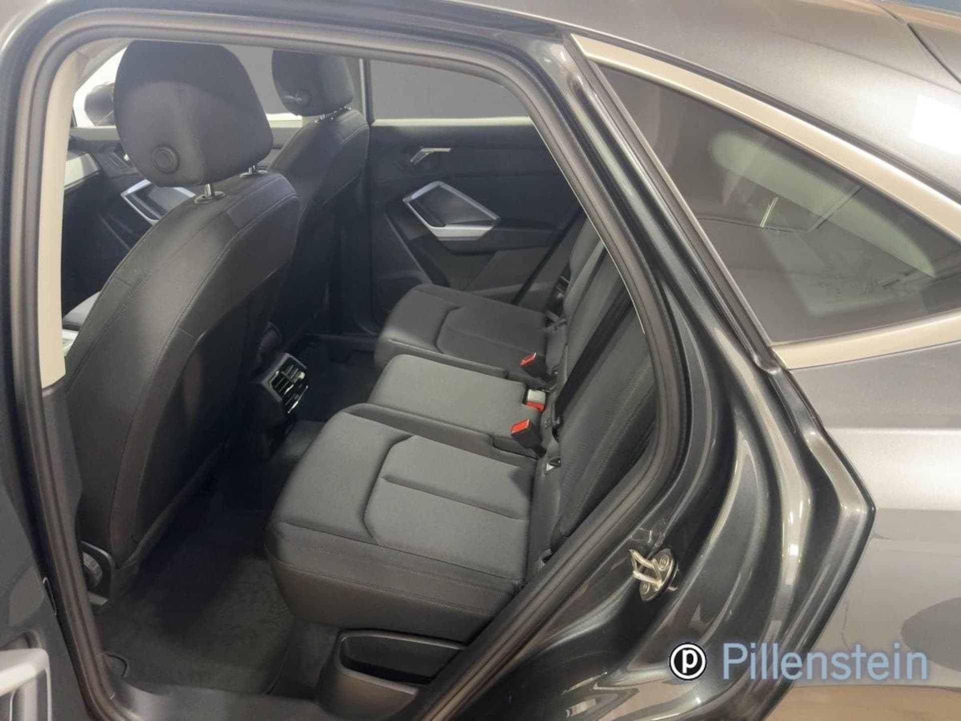 Audi Q3 Sportback S line