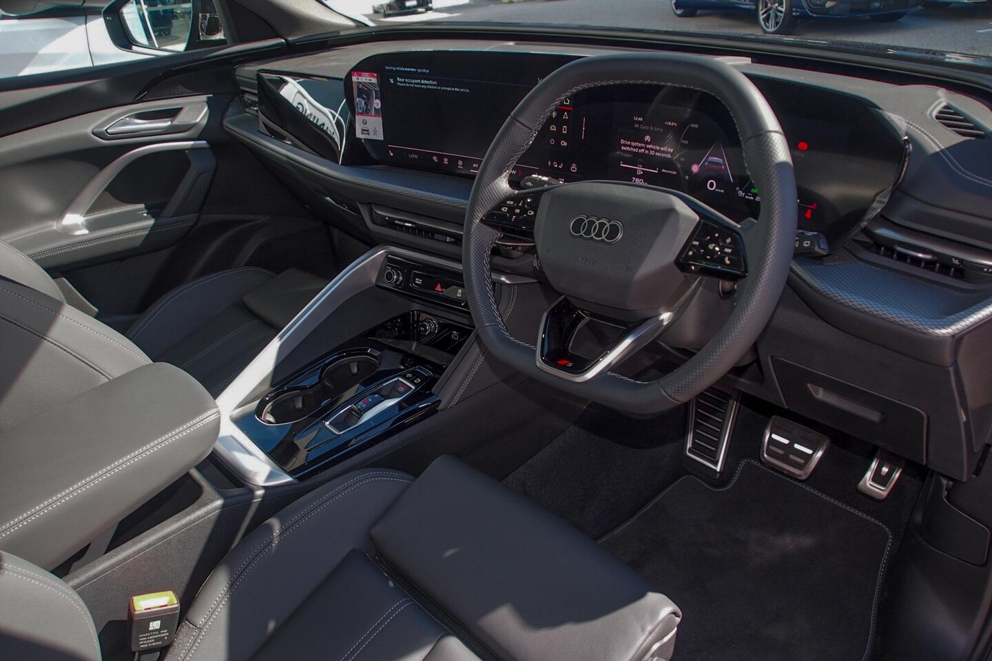 Image about Audi Q5 Sportback TDI quattro 150 kW sport