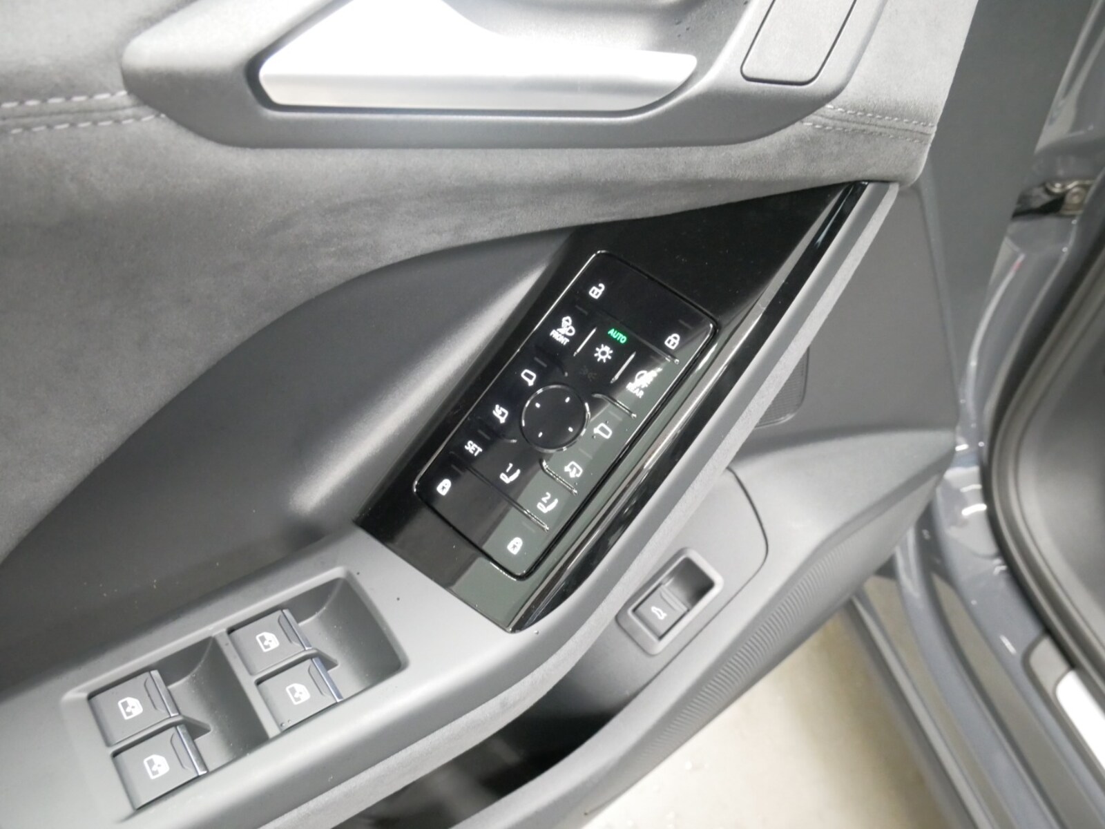 Audi Q6 Sportback e-tron – Bild 18