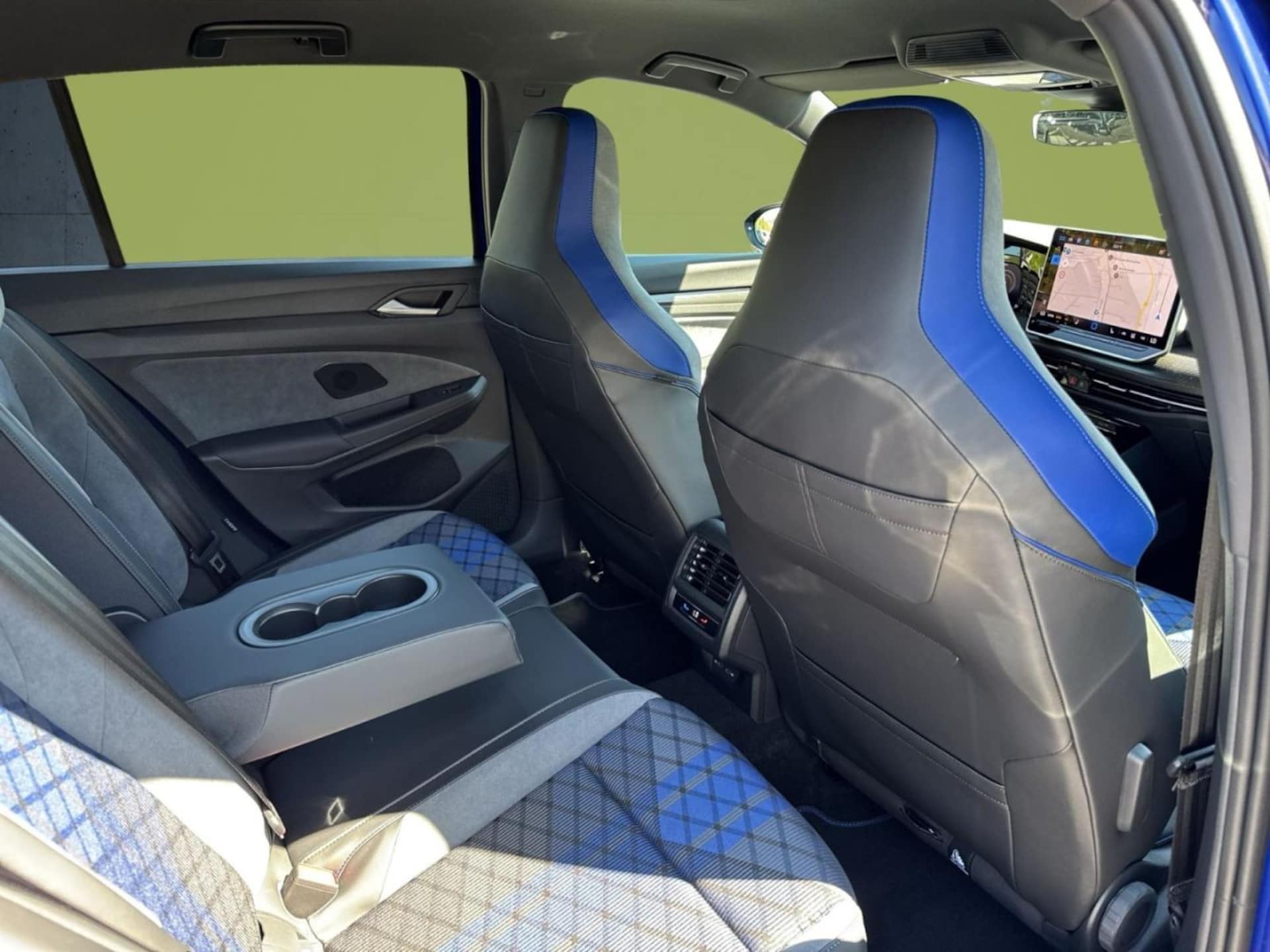 Volkswagen Golf R