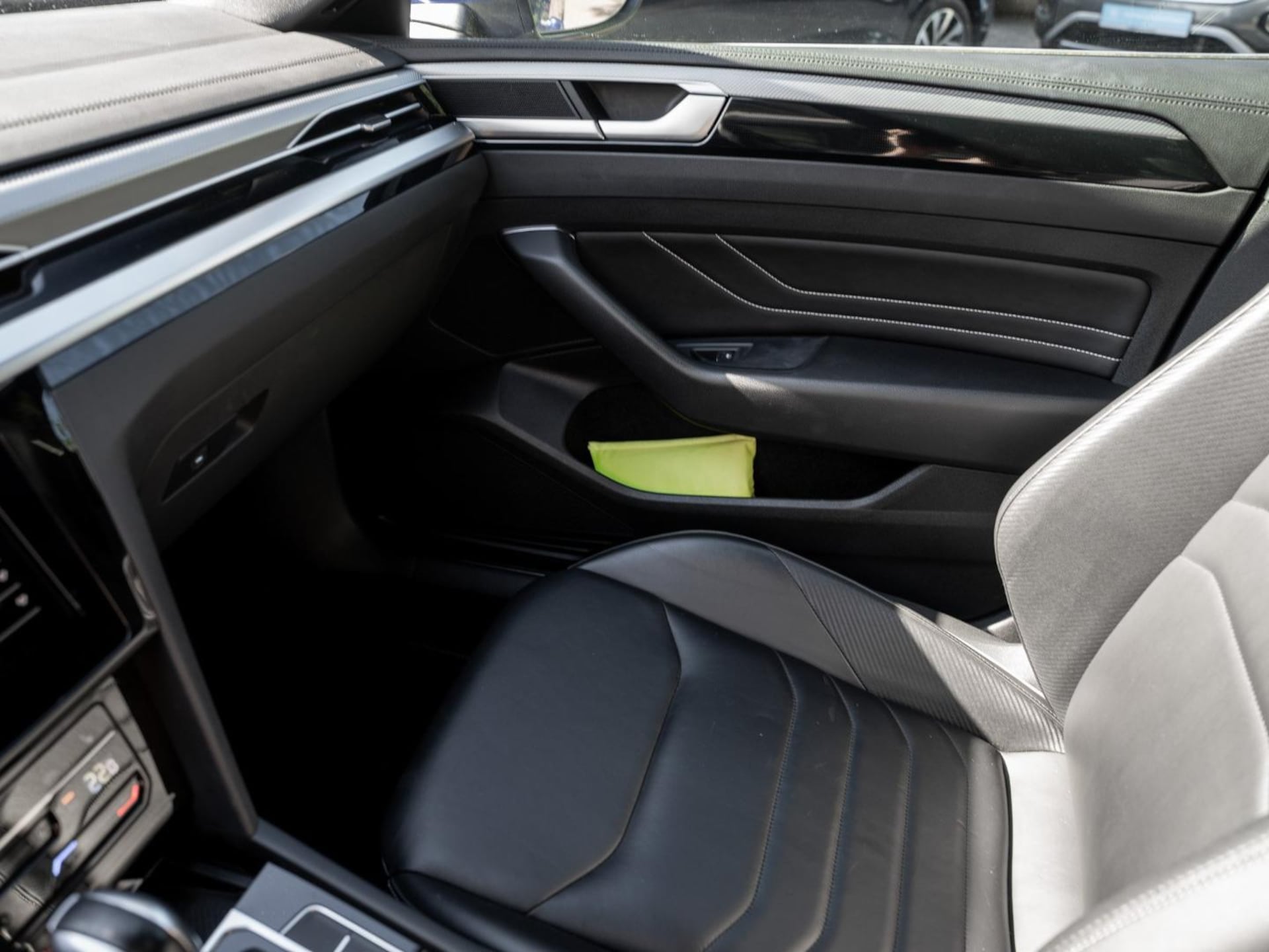 Volkswagen Arteon R-Line