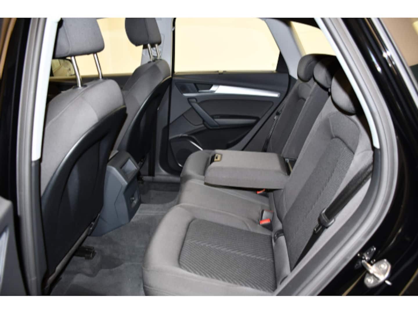 Bild über Audi Q5 40 TDI quattro 150 kW S tronic - für weitere Informationen kontaktieren Sie den Audi Partner