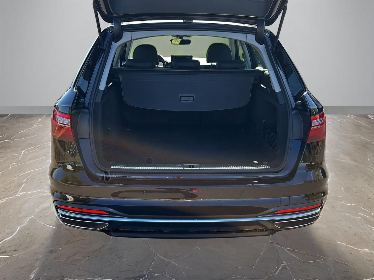 Bild über Audi A4 Avant advanced 35 TFSI S tronic - für weitere Informationen kontaktieren Sie den Audi Partner