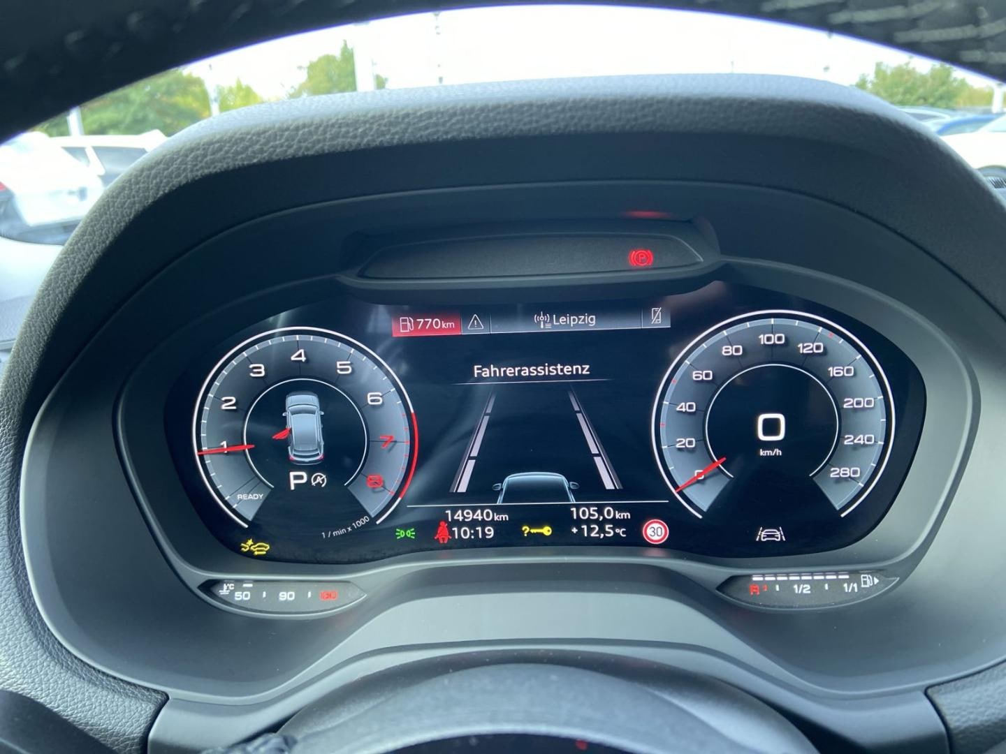 Bild über Audi Q2 advanced 35 TFSI S tronic - für weitere Informationen kontaktieren Sie den Audi Partner