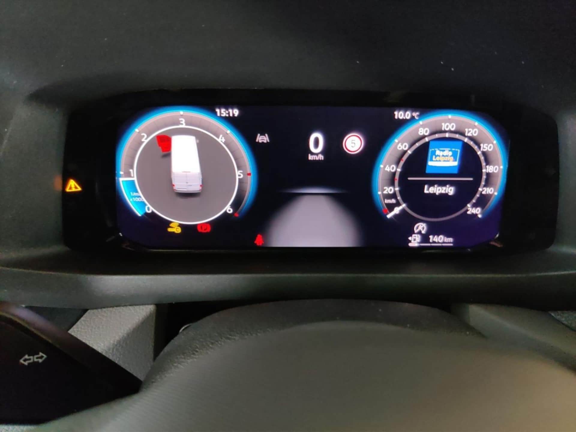 Volkswagen Crafter Kasten langer Radstand