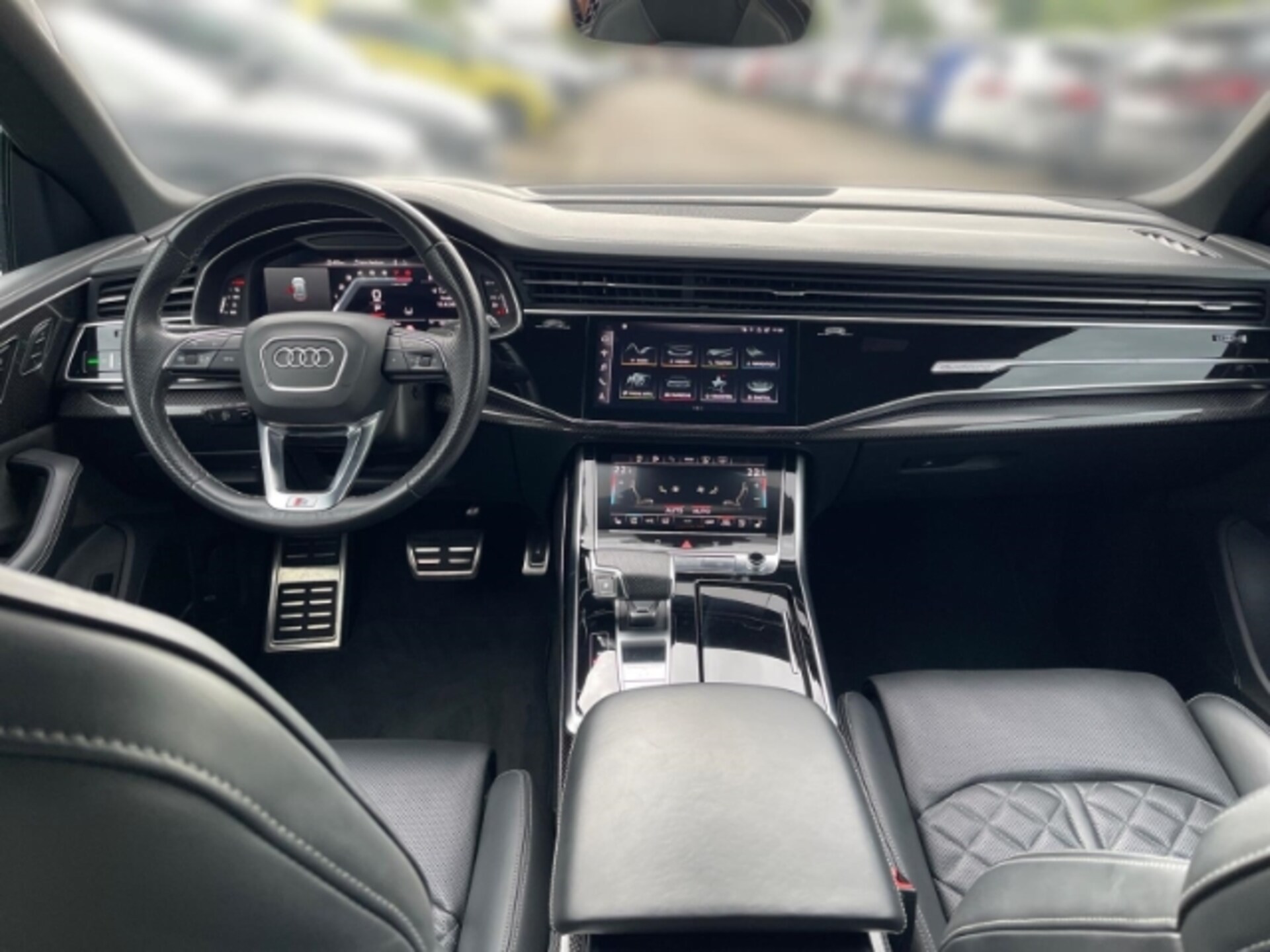 Audi SQ8 SUV