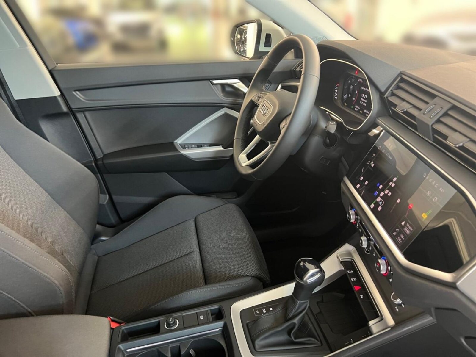 Audi Q3 – Bild 12