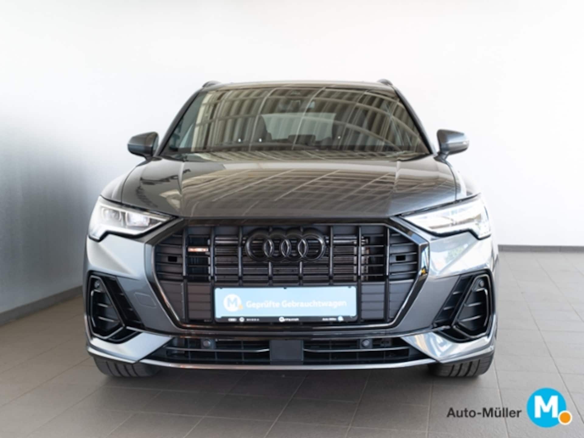 Audi Q3 SUV S line