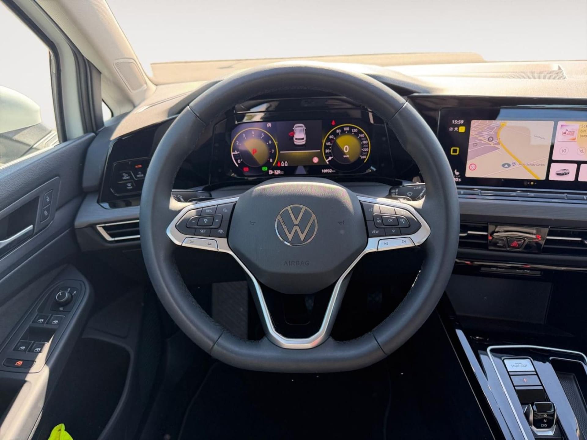 Volkswagen Golf Style