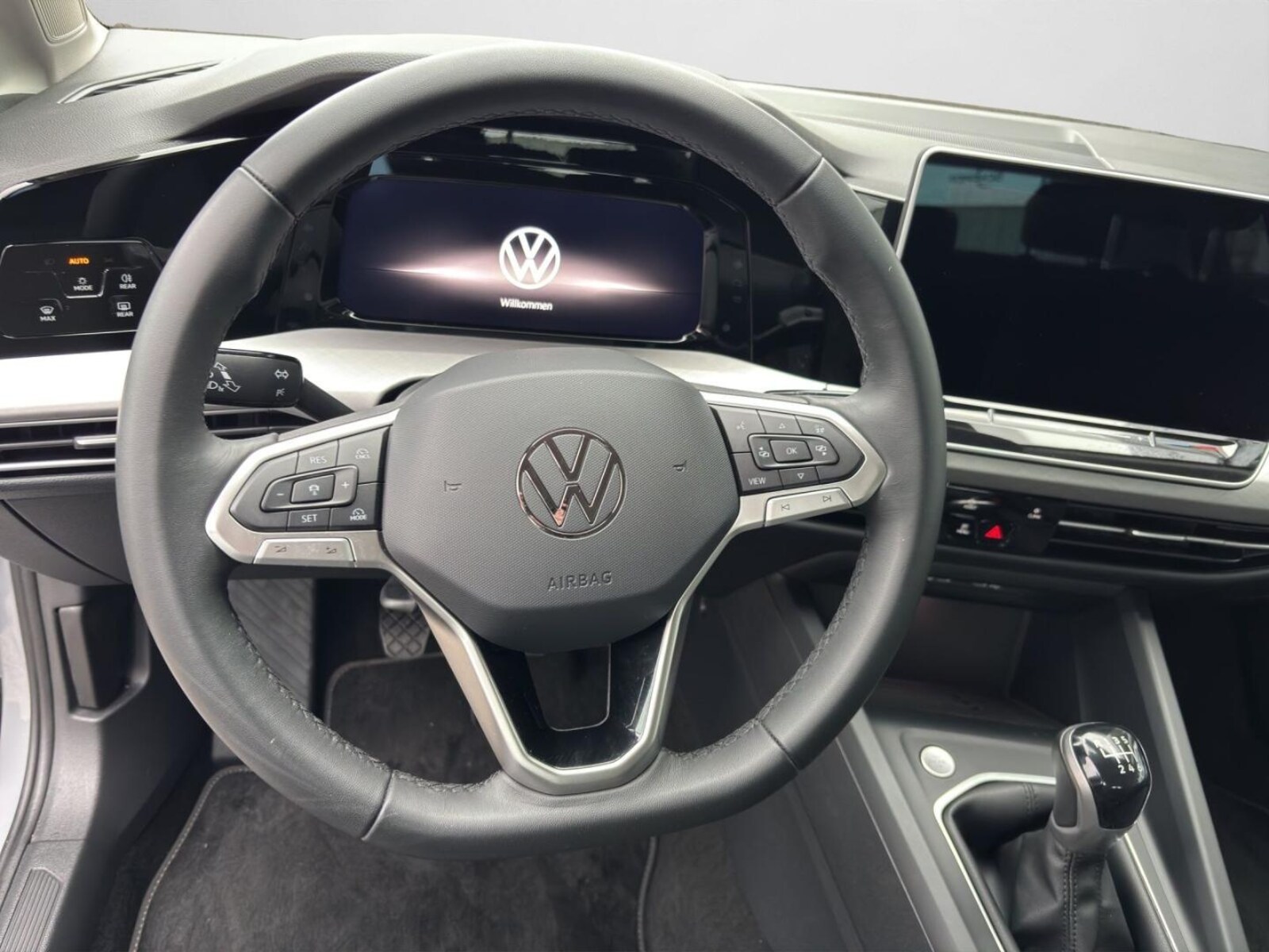 Volkswagen Golf – Bild 9