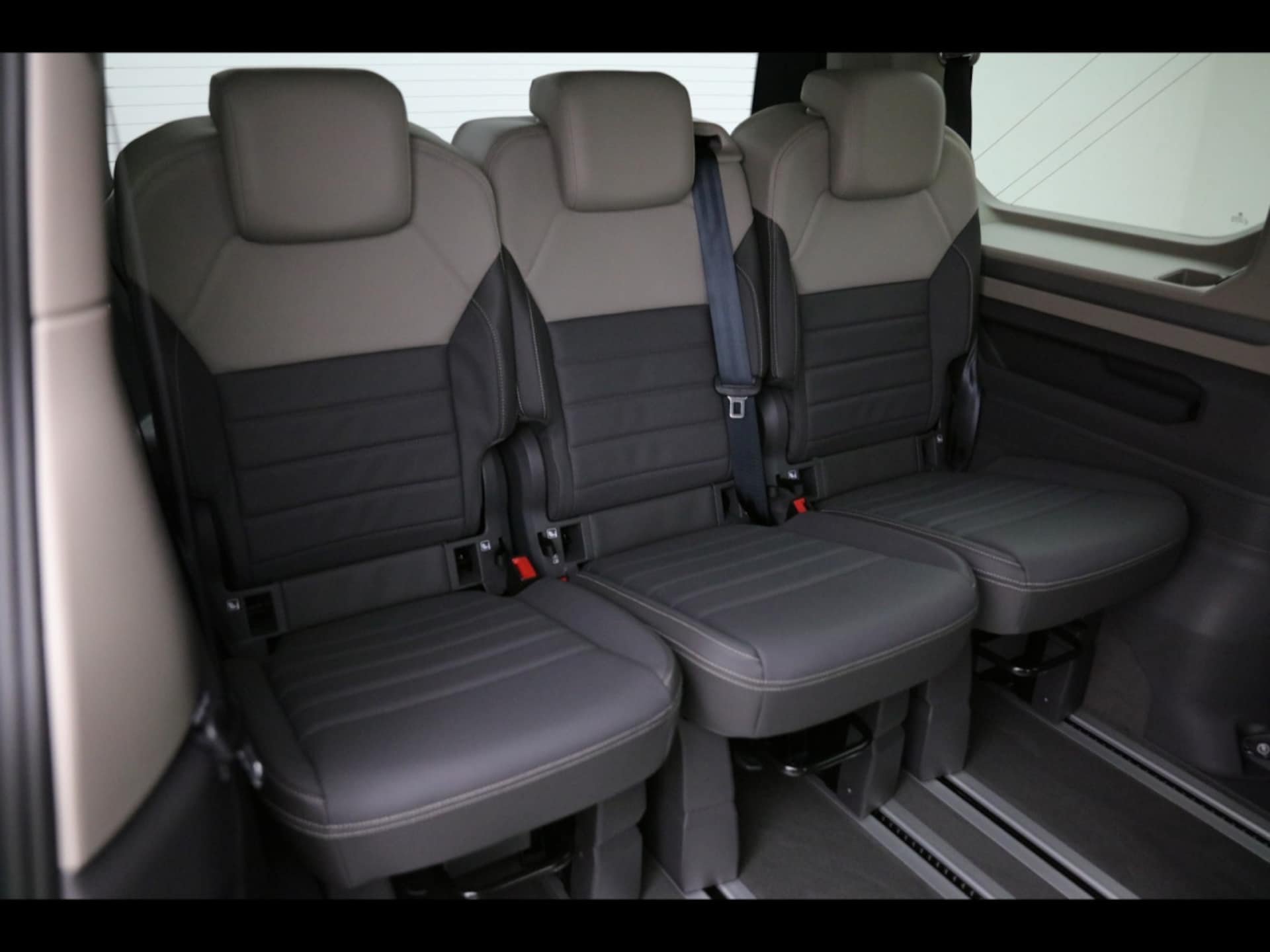Volkswagen Multivan Style