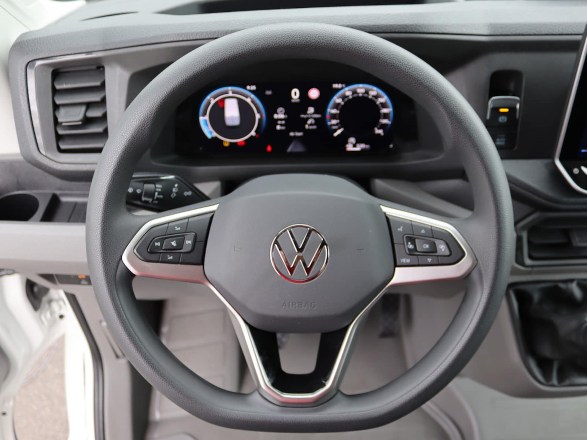 Volkswagen Crafter Kasten langer Radstand