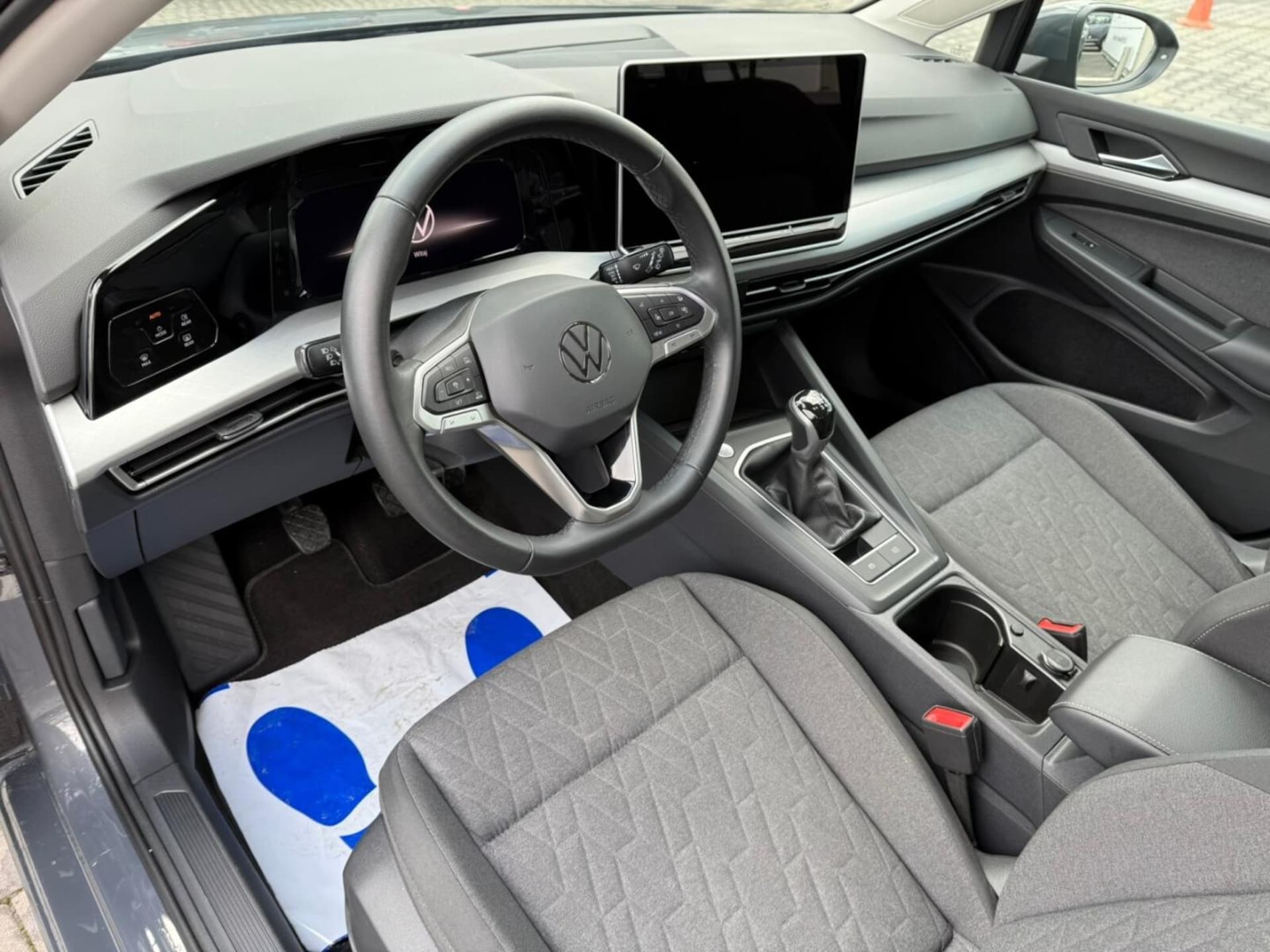 Volkswagen Golf Variant Life