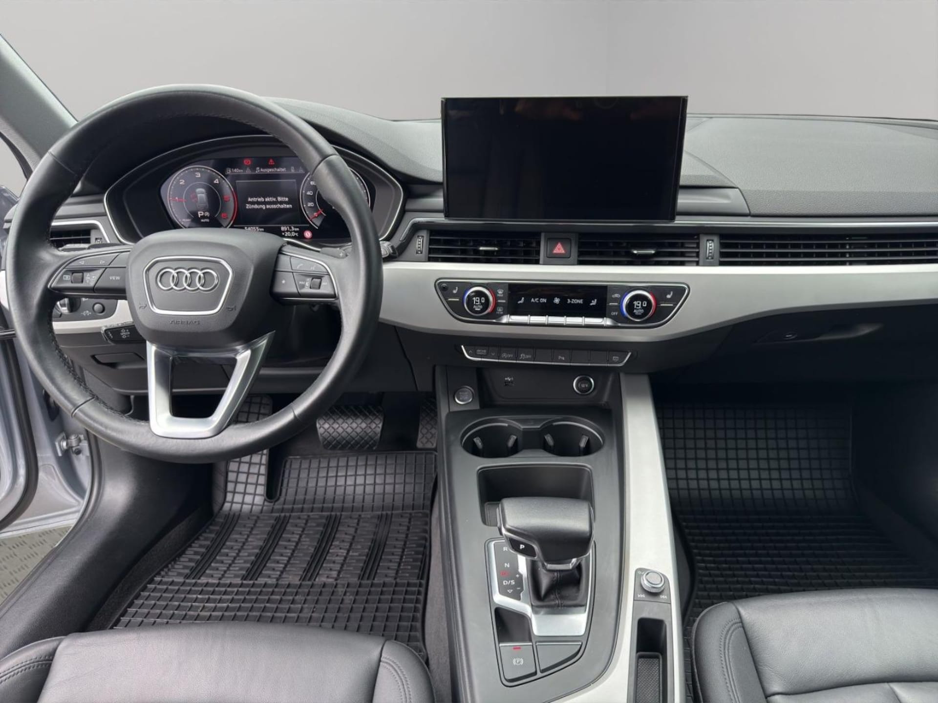 Audi A4 Avant Advanced
