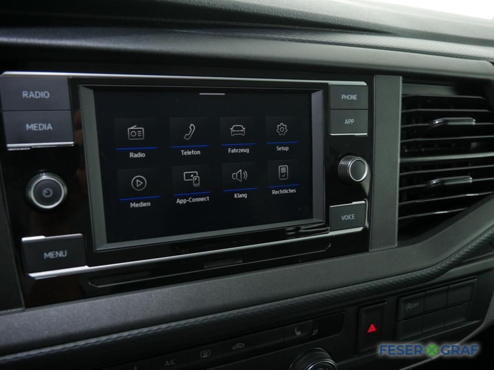 Volkswagen T6.1 Transporter Kombi kurzer Radstand – Bild 9