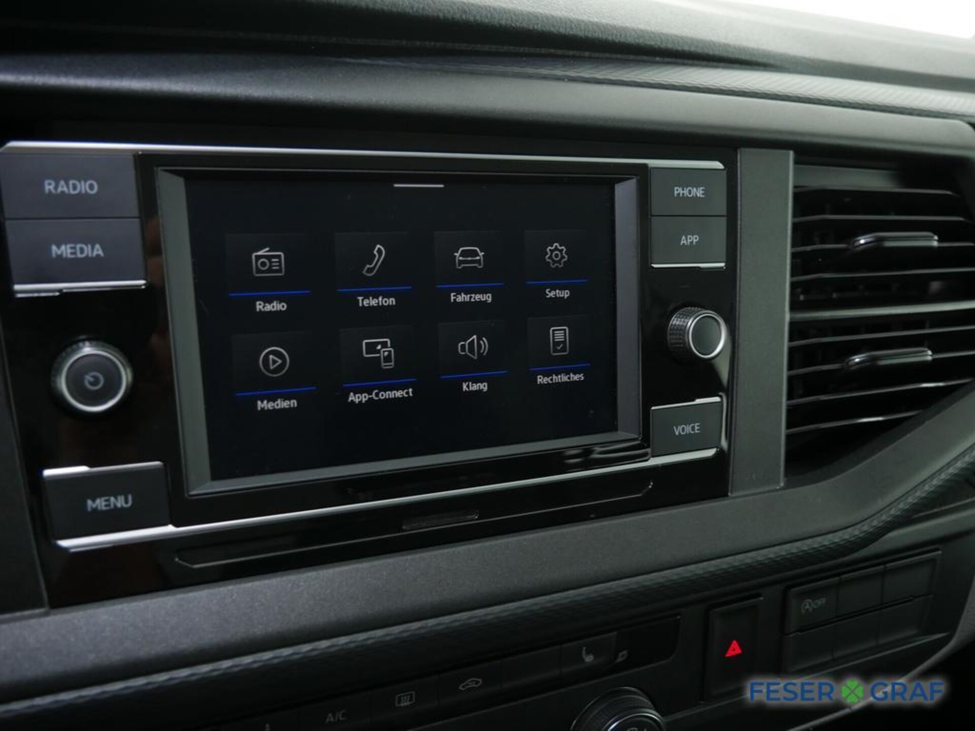Volkswagen T6.1 Transporter Kombi kurzer Radstand