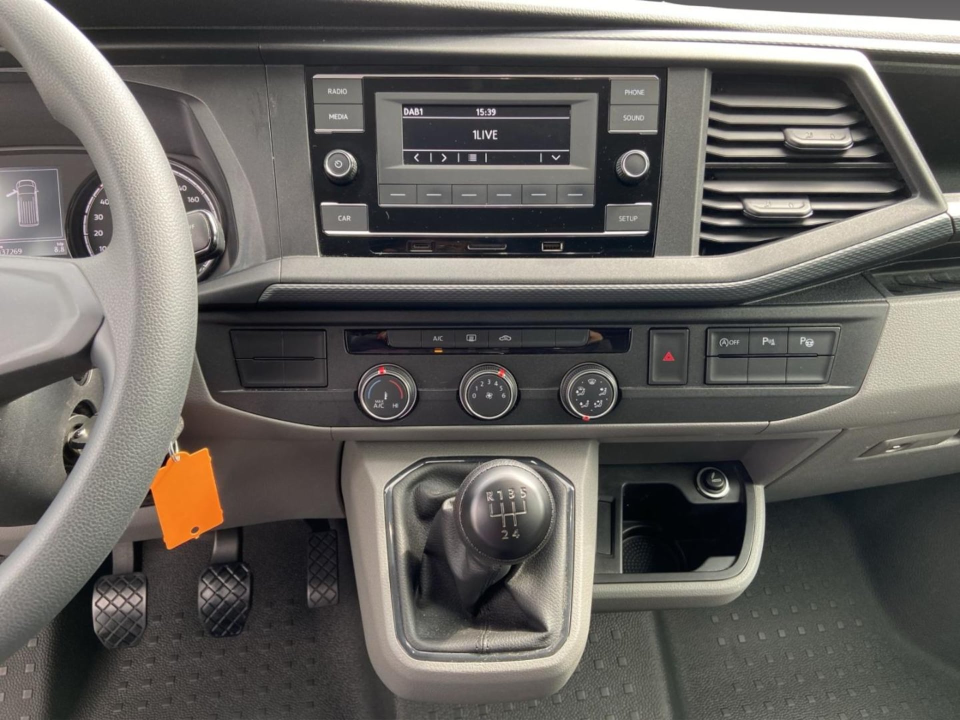 Volkswagen T6.1 Transporter Kasten langer Radstand