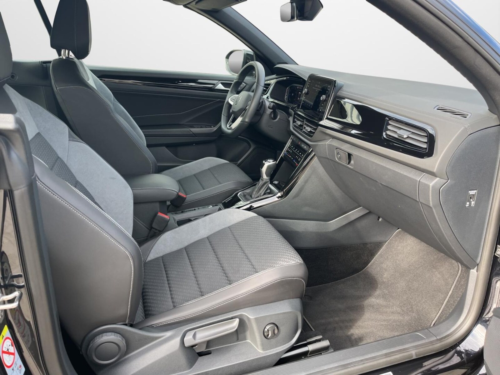 Volkswagen T-Roc Cabriolet – Bild 14